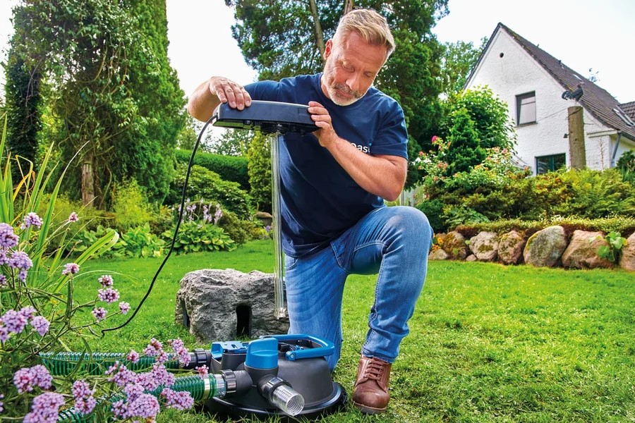 How the Oase Filtoclear Filter Supports a Balanced Pond Ecosystem How the Oase Filtoclear Filter Supports a Balanced Pond Ecosystem